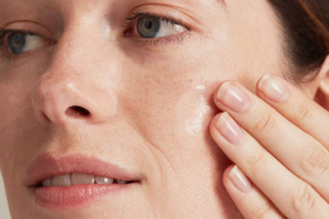 Want Plump, Hydrated Skin? Choose the Right Type of Hyaluronic Acid
