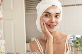 How to Hydrate and Protect Your Skin This Winter How to Hydrate and Protect Your Skin This Winter