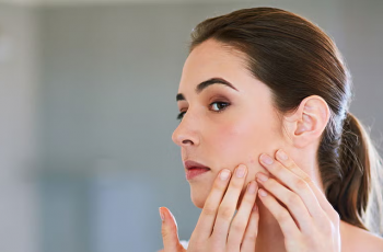 How to Make a Pimple Go Away Fast and Safely