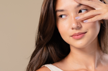 Proven Treatments and Daily Habits to Reduce Under-Eye Wrinkles