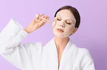 What to Do After a Sheet Mask: Rinse or Not? What to Do After a Sheet Mask: Rinse or Not?